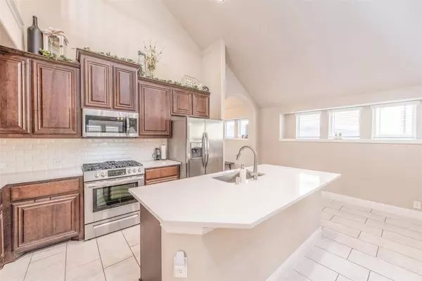 1208 Upland Dove Drive, Little Elm, TX 75068