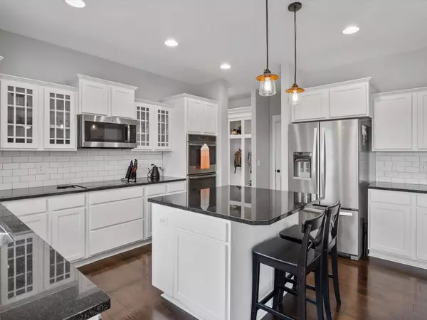 15690 Eastpark DR, Noblesville, IN 46060