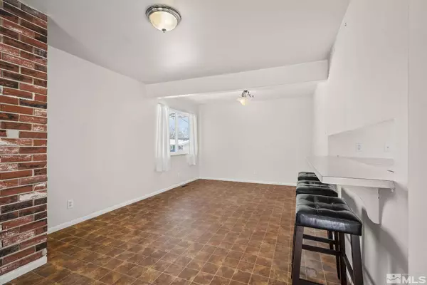 3475 Rauscher Dr, Reno, NV 89503-3832