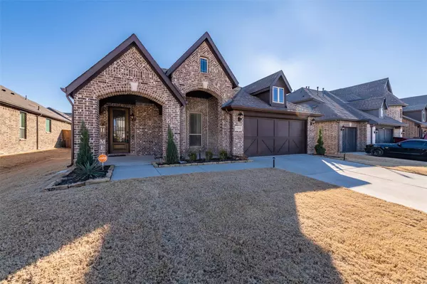 1208 Upland Dove Drive, Little Elm, TX 75068