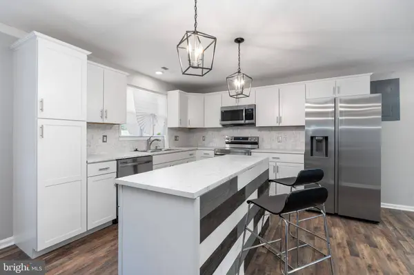 7165 FAIRBROOK RD, Windsor Mill, MD 21244