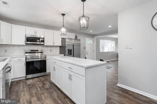 7165 FAIRBROOK RD, Windsor Mill, MD 21244