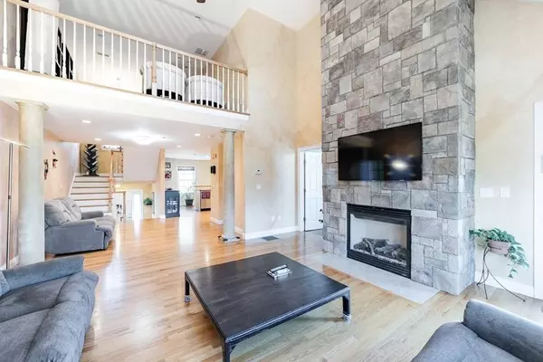 193 Elm St #513, North Reading, MA 01864