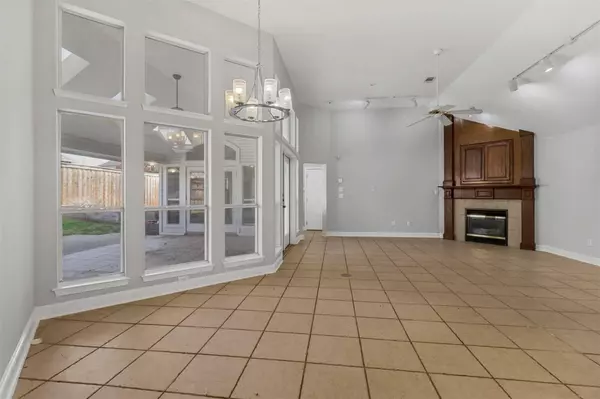 4130 Midrose Trail, Dallas, TX 75287