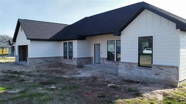 267 Ave M, Somerville, TX 77879