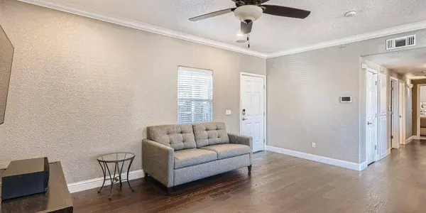 10001 Woodcreek Oaks BLVD, Roseville, CA 95747