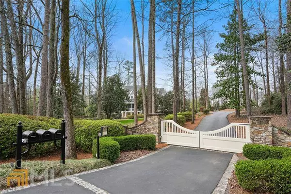 172 Dalrymple RD, Sandy Springs, GA 30328