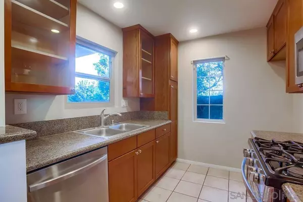 10603 Dabney Drive #3, San Diego, CA 92126