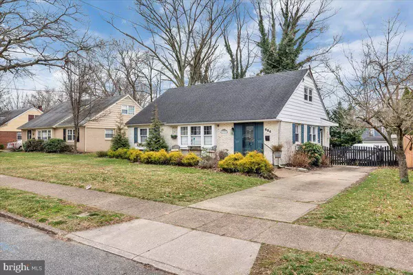 884 MERCER, Barrington, NJ 08007