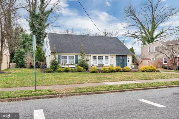 884 MERCER, Barrington, NJ 08007