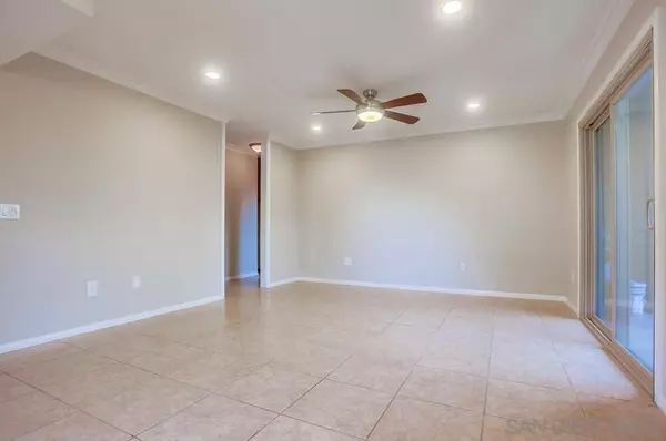 10603 Dabney Drive #3, San Diego, CA 92126