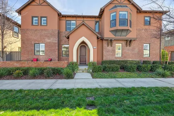 3164 Dullanty WAY, Sacramento, CA 95816