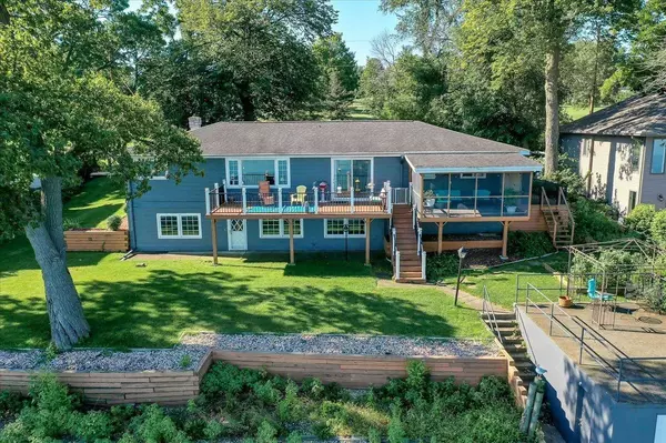 3208 Aalseth Ln, Dunn, WI 53589