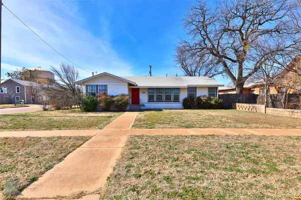 1826 Sayles, Abilene, TX 79605