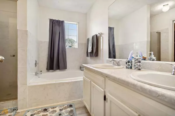 4672 Tara Woods WAY, Ellenwood, GA 30294