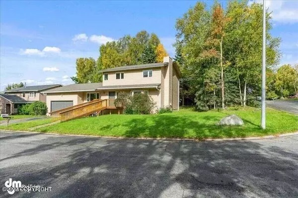 2301 Steeple DR, Anchorage, AK 99516