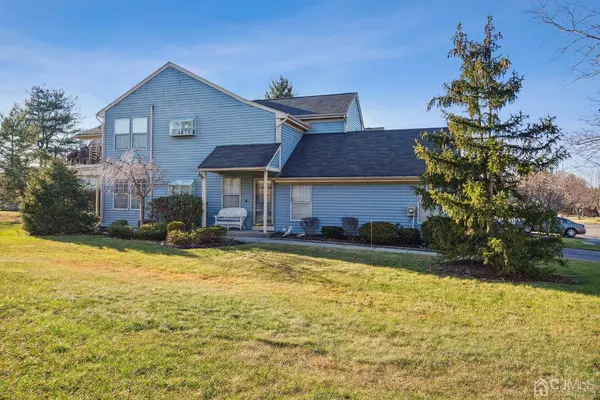 138 Concordia CIR, Monroe, NJ 08831