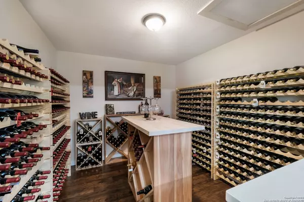 1039 Seidel St, New Braunfels, TX 78130