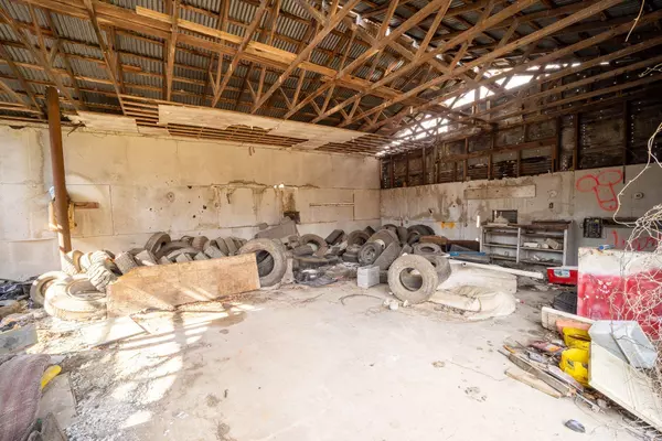 514 S Hwy 69, Point, TX 75472