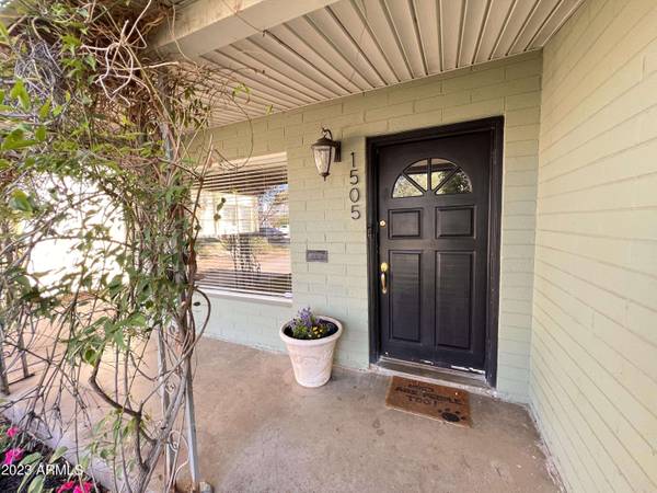 1505 E GRANADA Road, Phoenix, AZ 85006