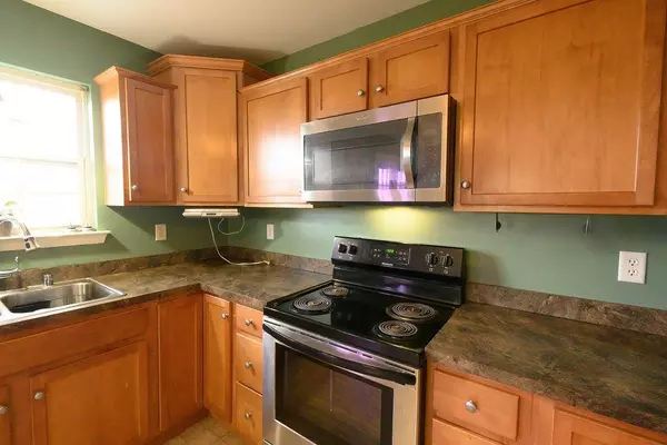 109 Crossing View DR, Berea, KY 40403