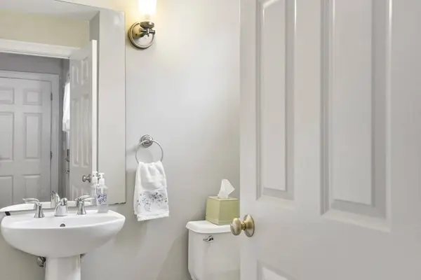 31 Fletcher Avenue #11, Lexington, MA 02420