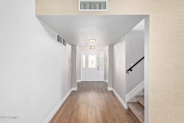 9611 E MINNESOTA Avenue, Sun Lakes, AZ 85248