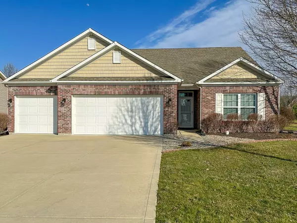9693 Brook Wood DR, Mccordsville, IN 46055