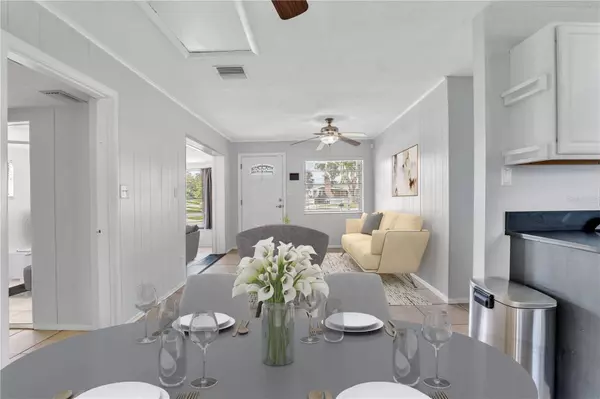 5111 KEMPSTON DR, Orlando, FL 32812