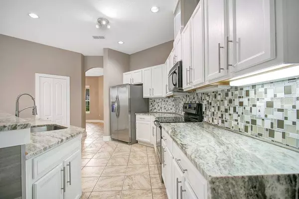 533 QUAIL DOWN DR, Debary, FL 32713