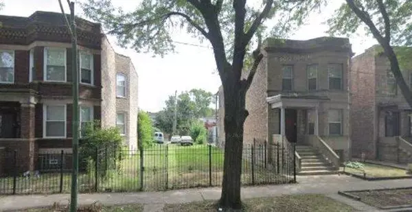 7245 S Champlain Avenue, Chicago, IL 60619