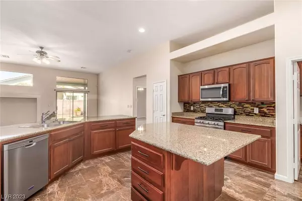 4058 Narada Falls Avenue, North Las Vegas, NV 89085