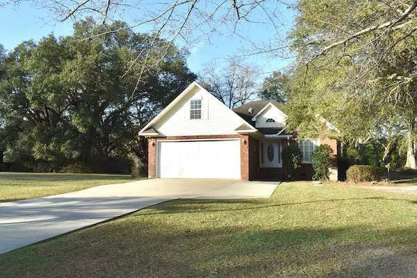 120 Oakview Cr., Manning, SC 29102