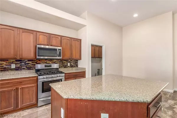 4058 Narada Falls Avenue, North Las Vegas, NV 89085