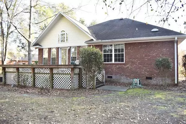 120 Oakview Cr., Manning, SC 29102