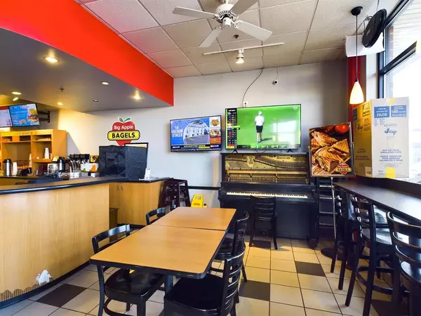 3075 Book Road #151, Naperville, IL 60564