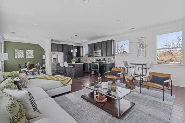 302 Slaughter Avenue, Dallas, TX 75214