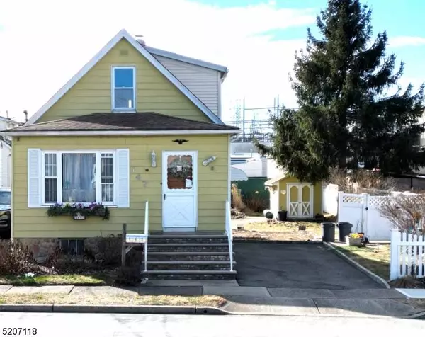 147 Sargeant Ave, Clifton City, NJ 07013