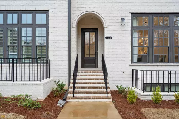 702 Opera LN, Alpharetta, GA 30009