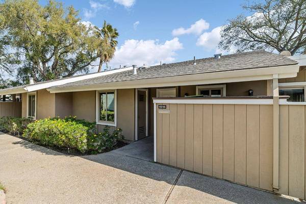 6514 Embarcadero DR, Stockton, CA 95219