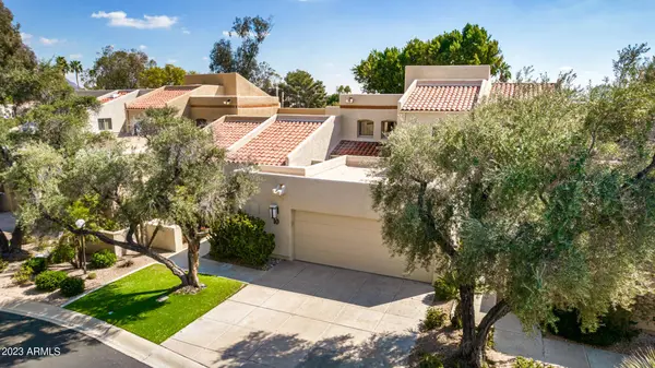 2626 E Arizona Biltmore Circle #10, Phoenix, AZ 85016