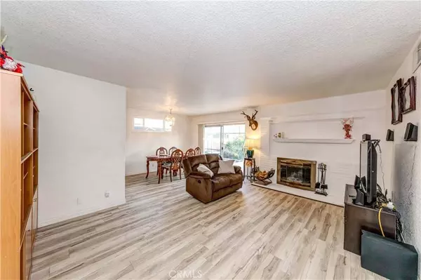 1484 W West AVE, Fullerton, CA 92833