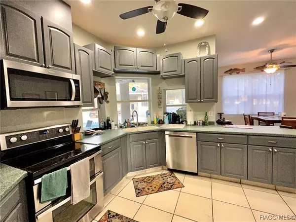 4833 N Perry DR, Beverly Hills, FL 34465