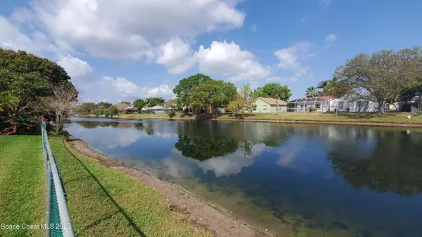 1058 Jacaranda Circle, Rockledge, FL 32955