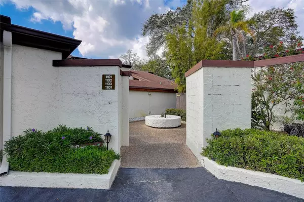 1881 N HERCULES AVE #11, Clearwater, FL 33765