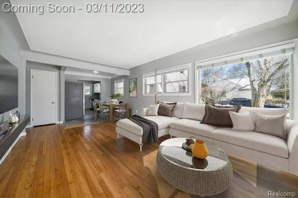 1624 W 11 MILE Road, Berkley, MI 48072