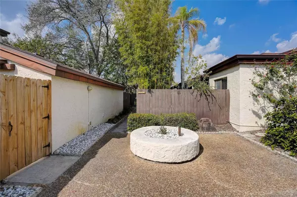 1881 N HERCULES AVE #11, Clearwater, FL 33765