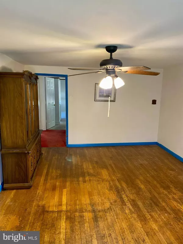 4856 KINGS HWY, Colonial Beach, VA 22443