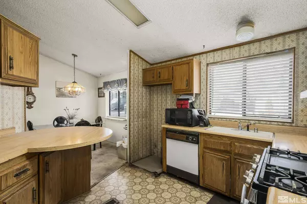 2750 Daffodil Way, Reno, NV 89512-1646