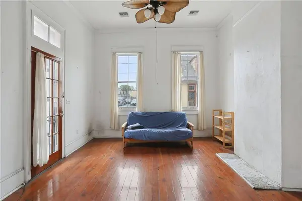 1240 N VILLERE ST, New Orleans, LA 70116